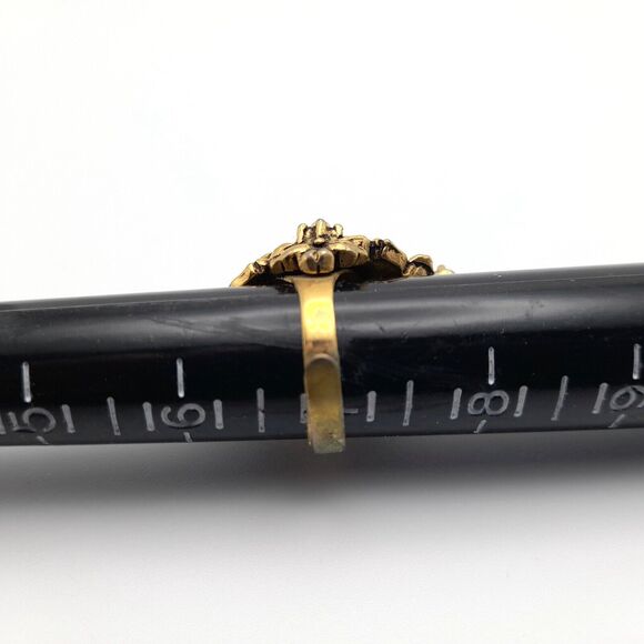 Vintage Black Lucite Cabochon Brass Ring Adjustable Size 7 - Picture 8 of 12